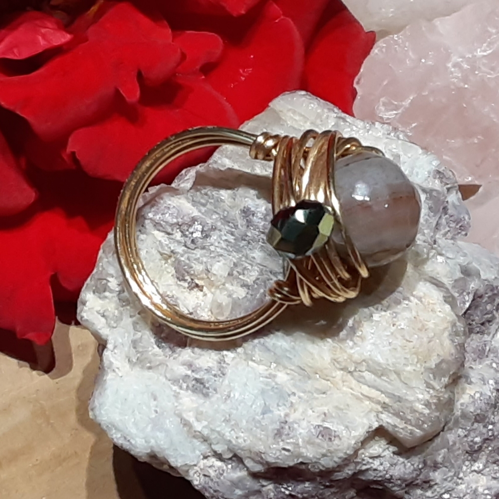 Boho Gold Wirewrapped Agate Ring